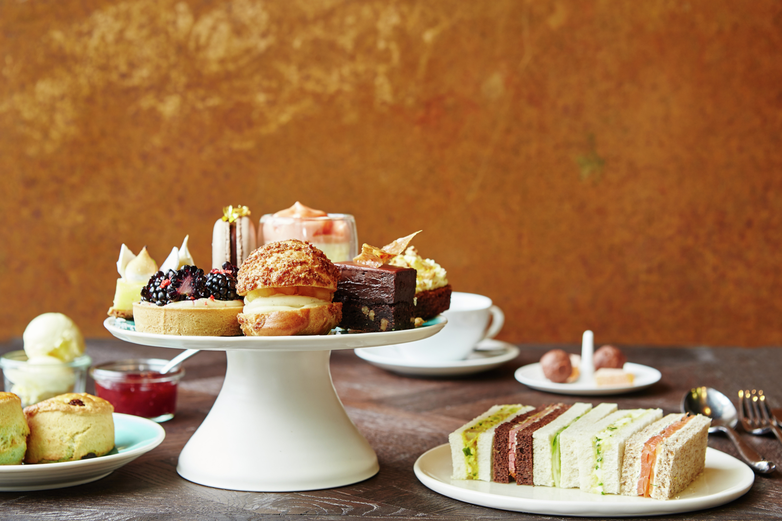 Afternoon tea at Barbecoa restaurant